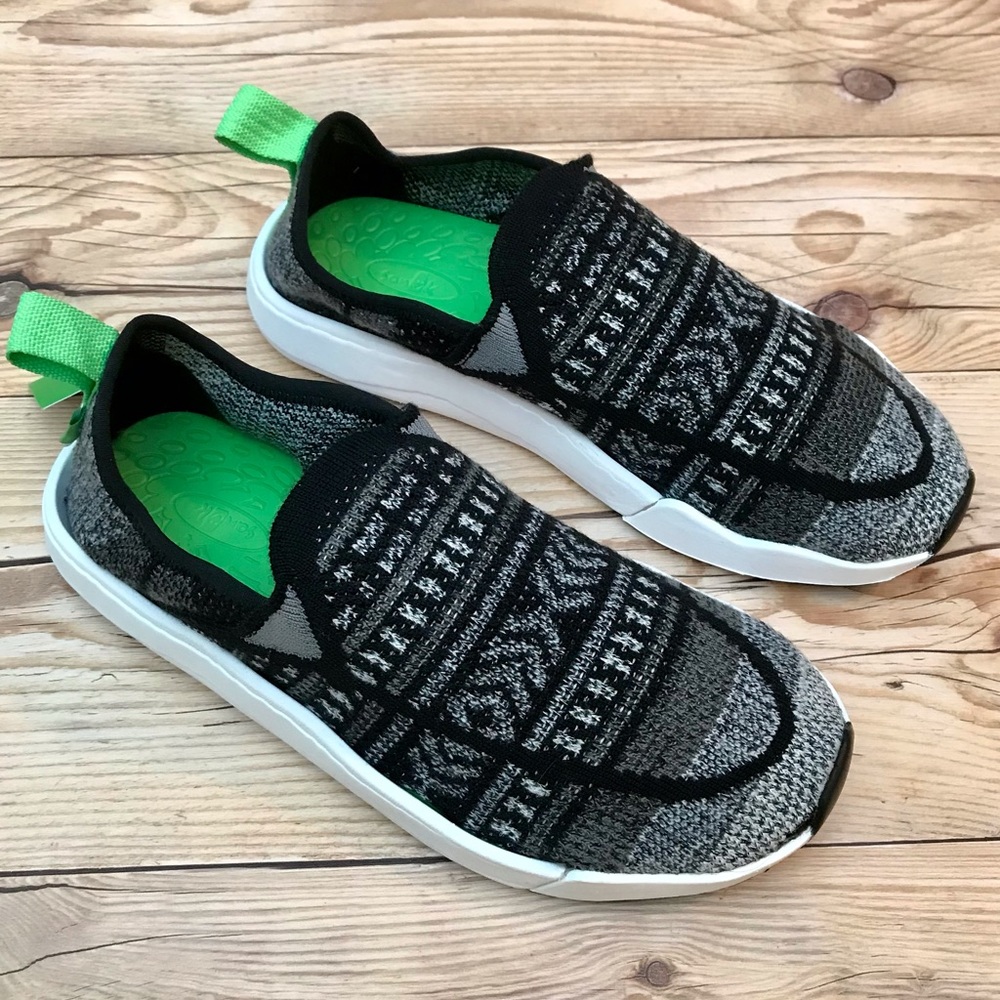 Sanuk Chiba Quest Knit Unisex Slip On Shoes